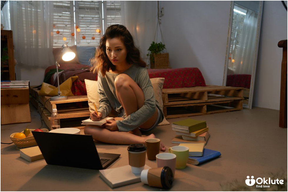 Digital Clutter Is Easy to Miss: How to Simplify Your Online Life – Blog